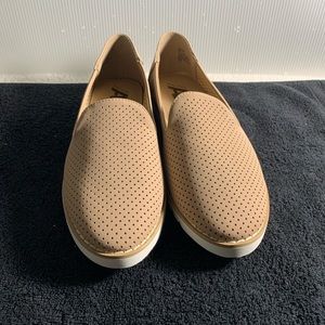 (AK) ANNE KLEIN CASUAL WEAR SHOES